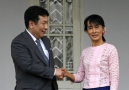 เอดาโนะพบออง ซาน ซู จี ยันสนับสนุนเมียนมาร์